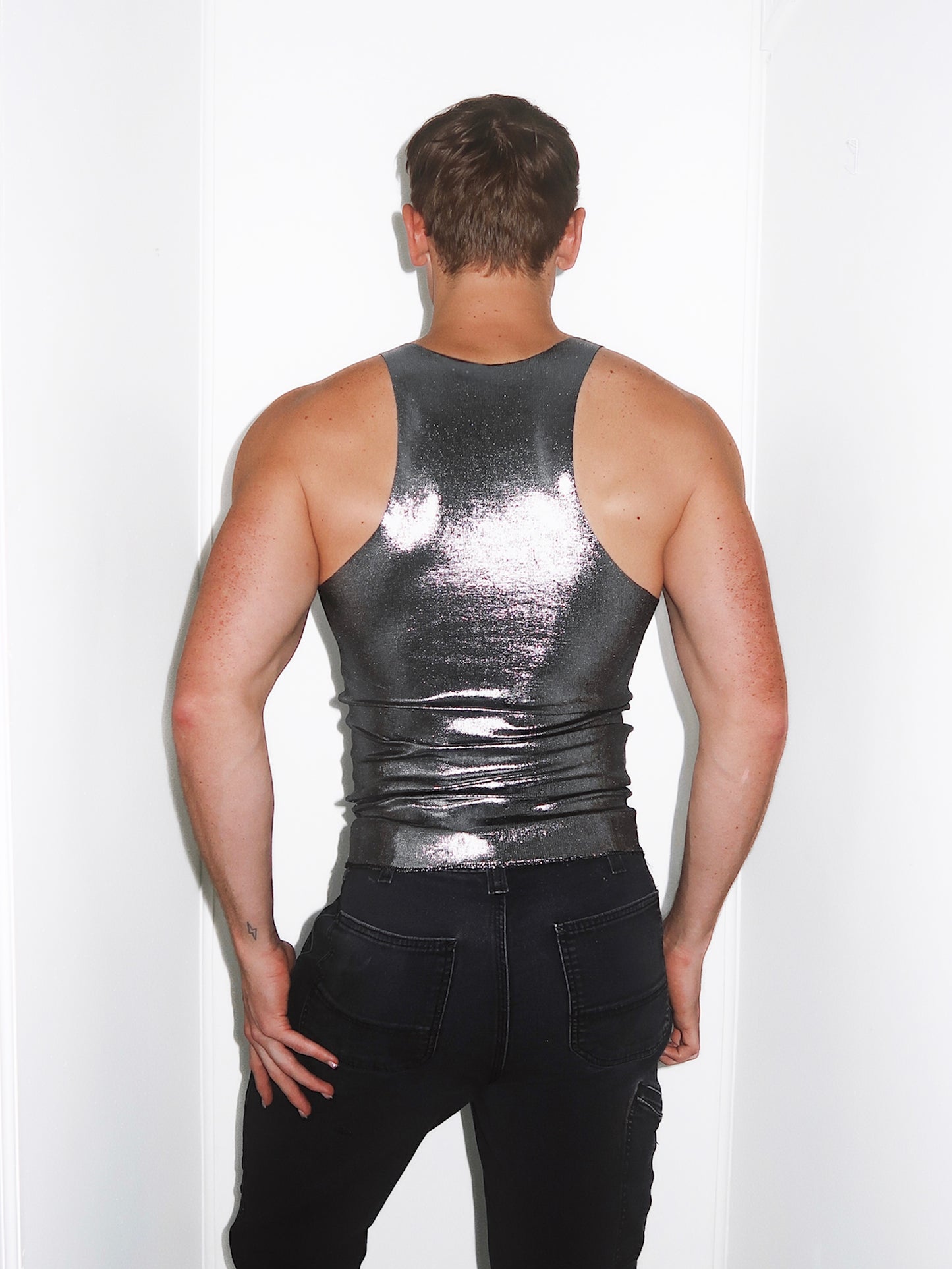 Defiant Silver Reflect Tank - High Cut